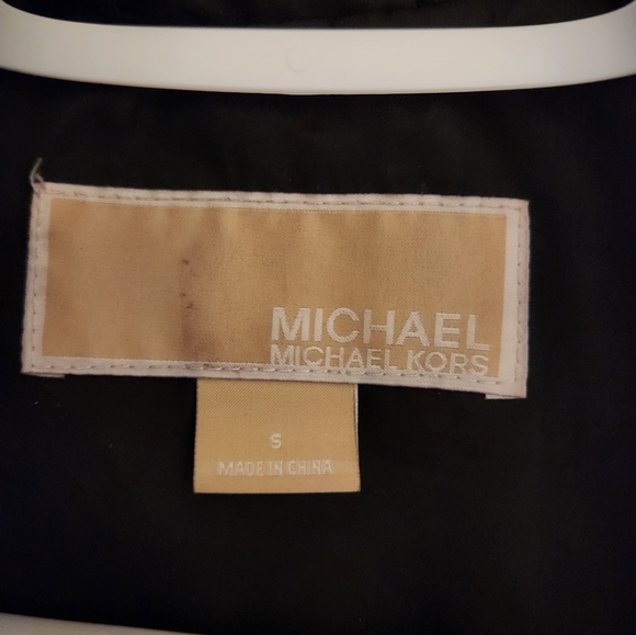 Michael Kors Raincoat - Picture 3 of 3